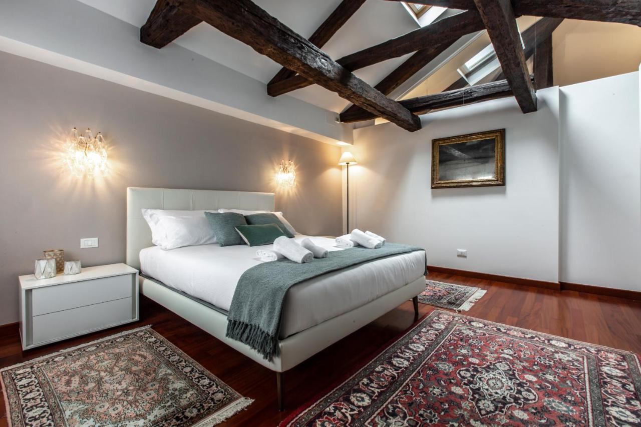 Lejlighed San Pantalon Luxury Penthouse R&r
